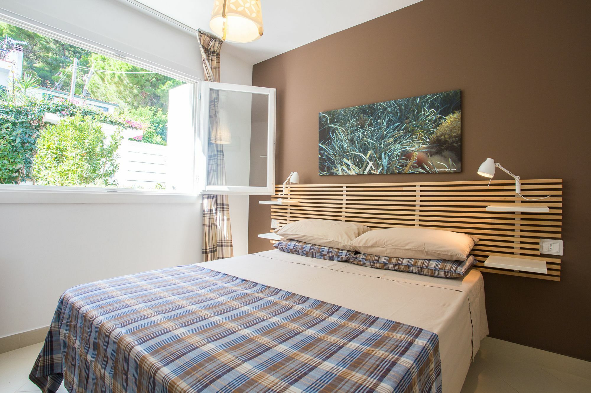 Mondello Suites Feels Like Home מראה חיצוני תמונה